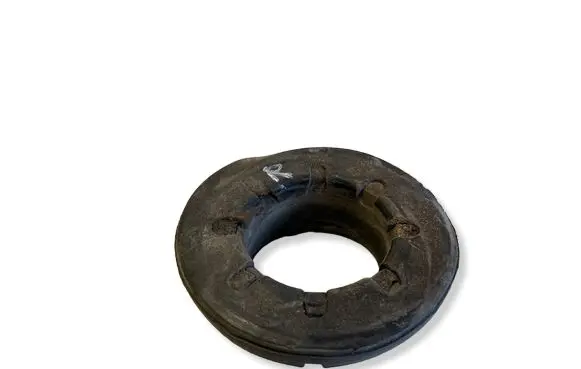 Maserati Ghibli Front coil spring rubber mount 