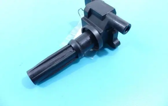 High voltage ignition coil