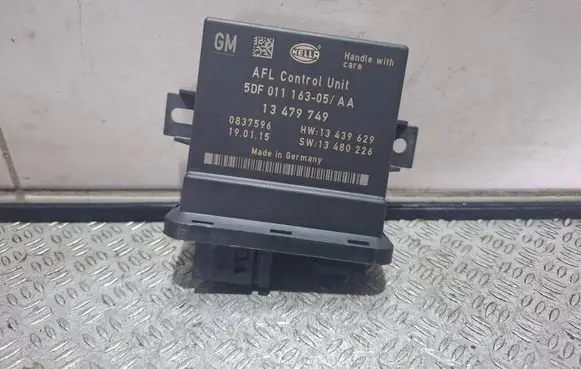 Opel Insignia A Xenon control unit/module 13479749