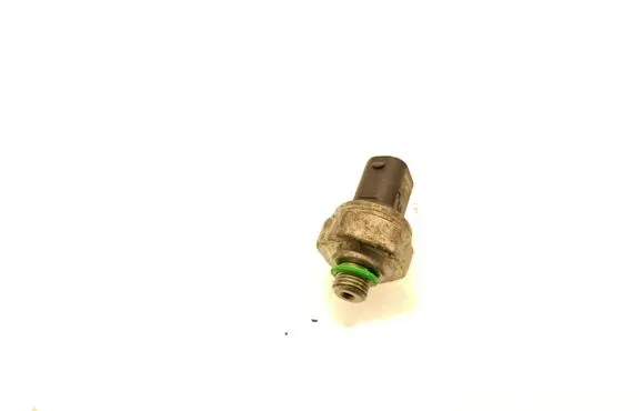 BMW 3 F30 F35 F31 Air conditioning (A/C) pressure sensor 918146401