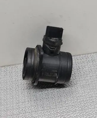 Volkswagen Golf V Mass air flow meter 0281002531 038906461B