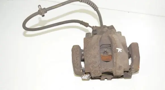 BMW X3 F25 Front brake caliper 6790921 34106790921