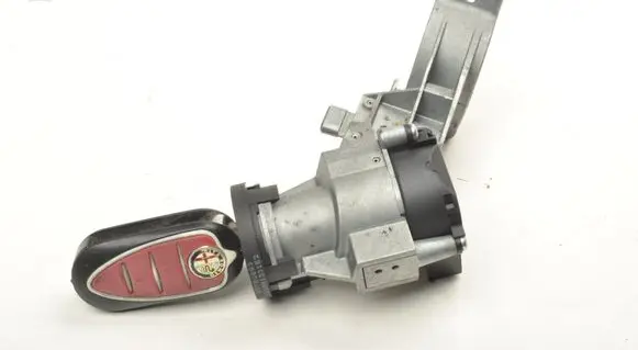 Alfa Romeo Giulietta Ignition lock 01252800