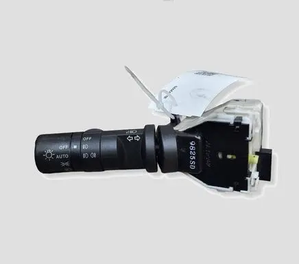 Nissan Qashqai Indicator stalk 9825SD