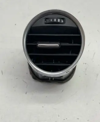 Audi A4 S4 B7 8E 8H Dashboard side air vent grill/cover trim 8H0820901D