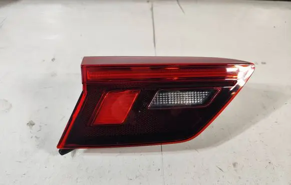 Volkswagen Tiguan Tailgate rear/tail lights 5NA945093G 2SA01252003