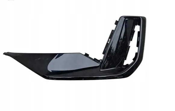 Audi Q6 e-tron Front bumper lower grill
