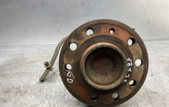 Opel Vectra C Rear wheel bearing hub 