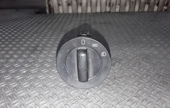 Light switch
