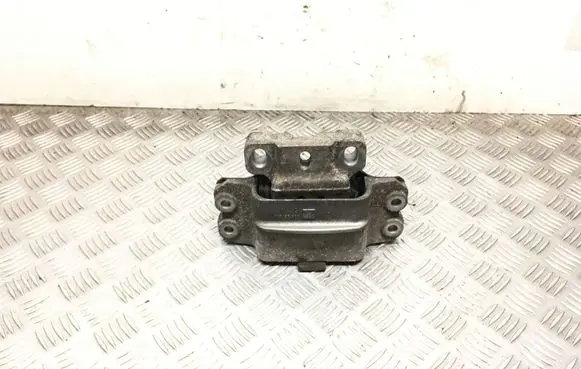 Skoda Superb B6 (3T) Engine mount bracket 1K0199555