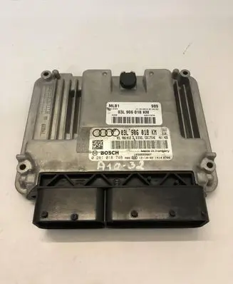 Audi A4 S4 B8 8K Engine control unit/module 03L906018KM 0281018748