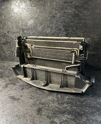 Mercedes-Benz E C207 W207 Radiator set a2045003603