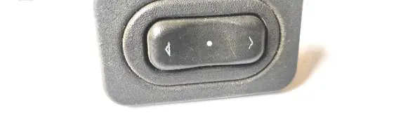 Opel Combo C Electric window control switch 24409207