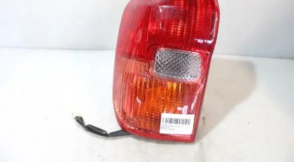 Toyota RAV 4 (XA20) Rear/tail lights