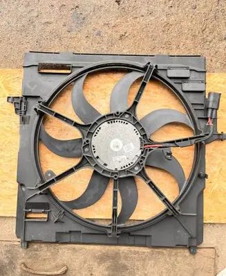 BMW X5 E70 Electric radiator cooling fan 67327558428 7533558 7558428