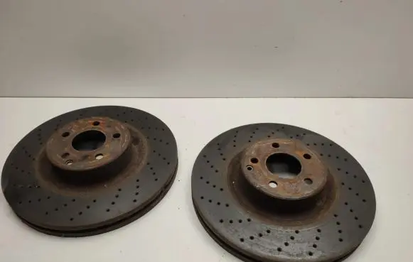 Mercedes-Benz S W220 Front brake disc A2204211912