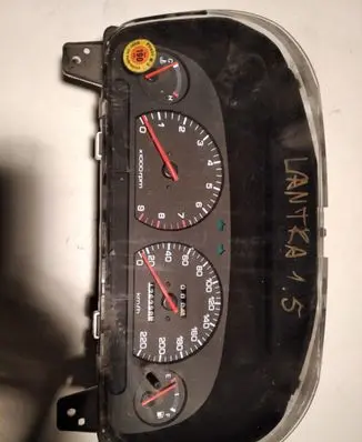 Hyundai Lantra I Speedometer (instrument cluster) 71110551 78811291