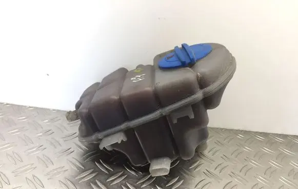 Audi A7 S7 4G Coolant expansion tank/reservoir 4G0121403D 4G0121403
