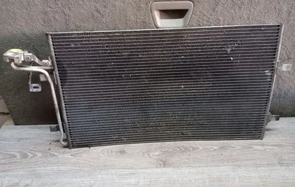 Volvo V50 A/C cooling radiator (condenser) 989550G 4N5H19710BD