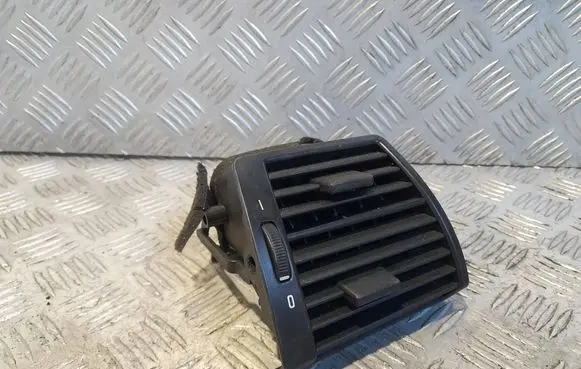 BMW X5 E53 Dash center air vent grill 64228402216