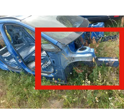 BMW 2 F46 Front quarter panel 