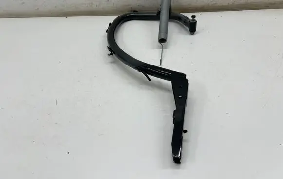 Mercedes-Benz E W214 Tailgate/trunk/boot hinge