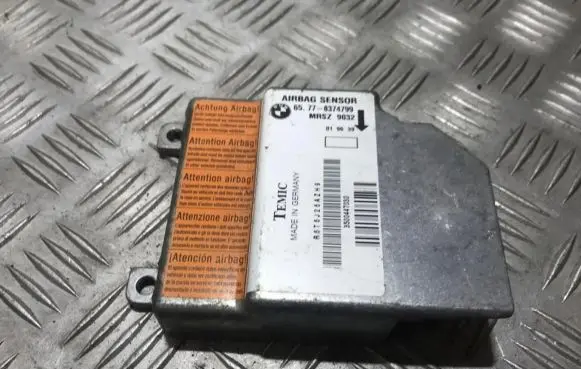 BMW 5 E39 Airbag control unit/module 65778374799 65.77-8374799