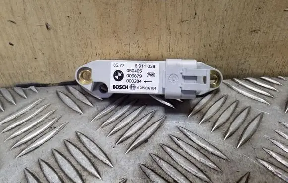 BMW X5 E53 Airbag deployment crash/impact sensor 65776911038 6911038 0285002064