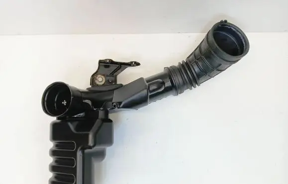 Honda CR-V Intake resonator RFS30