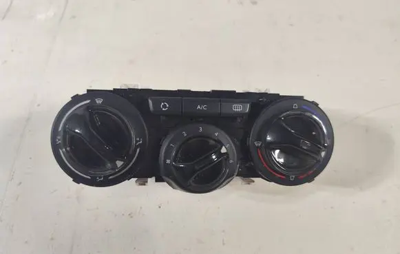 Peugeot 2008 I Climate control unit 96722483ZD T1013332G