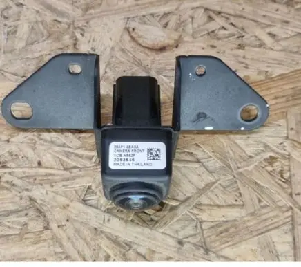 Nissan Qashqai Front bumper camera 284F14EA0A 2293646 CCRN552F