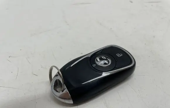 Opel Insignia B Ignition key/card 13508411