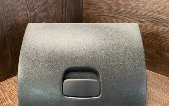 Glove box set