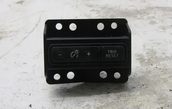 Nissan X-Trail T32 Cruise control switch OEM