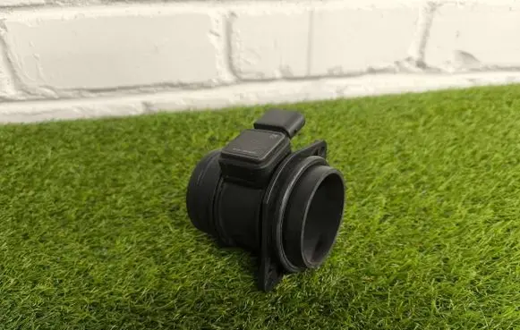 Mercedes-Benz A W169 Mass air flow meter A0000942948 5WK97003