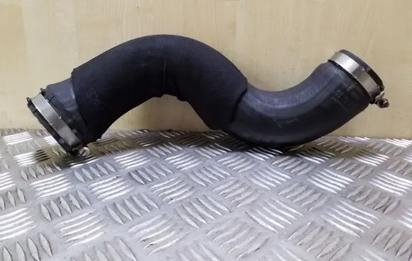 Audi A5 8T 8F Intercooler hose/pipe 8K0145737J