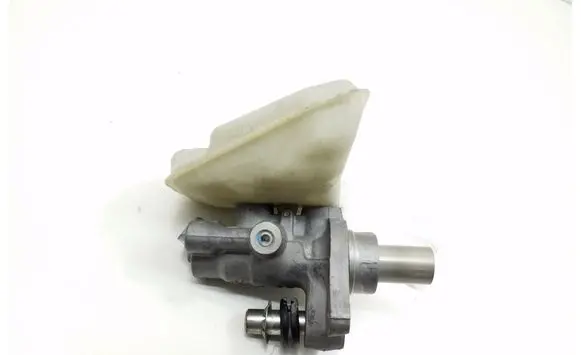 Mercedes-Benz S W221 Master brake cylinder A0064300801
