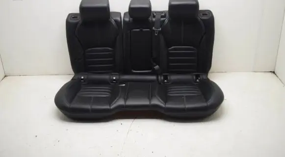 Land Rover Range Rover Evoque L538 Rear seat 
