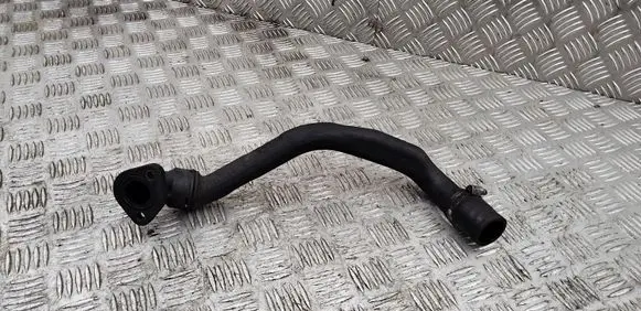 Audi 80 90 S2 B4 Breather hose/pipe 028103491G