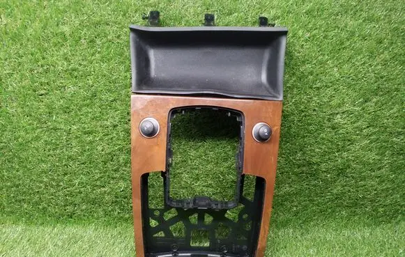 Audi Q7 4L Center console decorative trim 4L0864261E 4L0863301