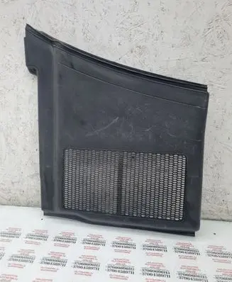 Audi A4 S4 B7 8E 8H Wiper trim 8E1819447A