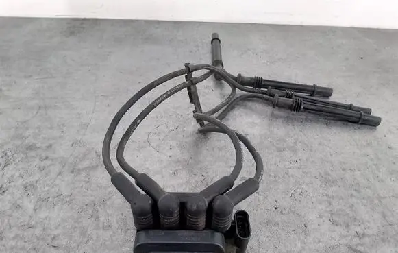 Renault Clio III High voltage ignition coil