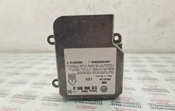Volkswagen PASSAT B5.5 Airbag control unit/module 1C0909605B