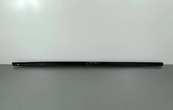 Jeep Grand Cherokee WL Rear door glass trim molding