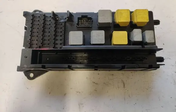 Volkswagen Crafter Fuse module A9065450401