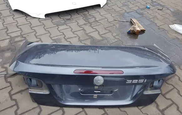 BMW 3 E92 E93 Truck tailgate 