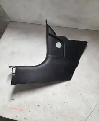 Ford Mustang VI Front sill trim cover FR3B6302349