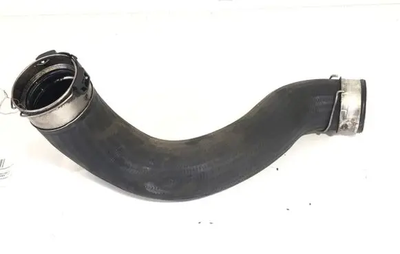 Intercooler hose/pipe