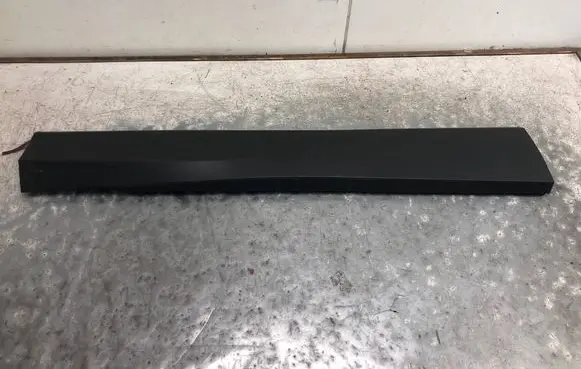 Volkswagen Tiguan Front door trim (molding) 571854939CBILI 571854939C