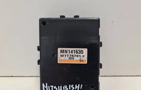 Mitsubishi Outlander Other control units/modules MN141635 8204 W1T76781